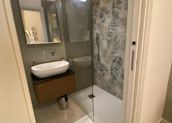 Manzoni 116 Guest house 3*